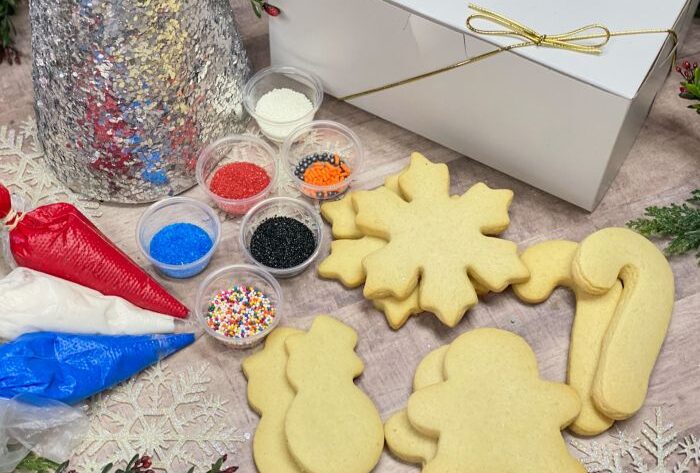 Cookie decorating kits for christmas