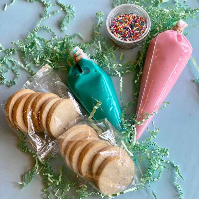 Corporate cookie decorating kits